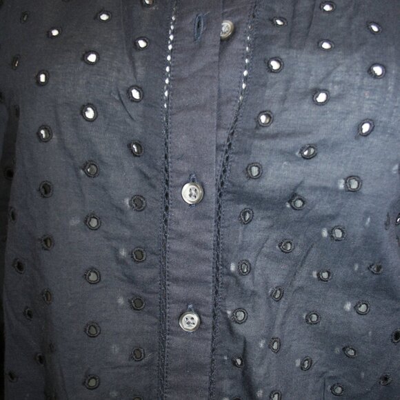 Talbots Eyelet Button Front Top Size Large - Picture 3 of 6